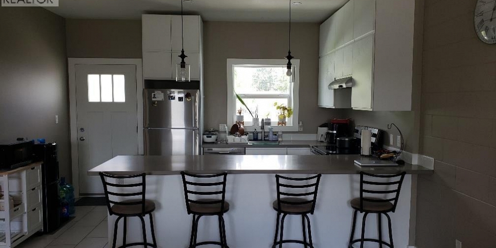 4702 PARK AVENUE Terrace Photo 12 4702 PARK AVENUE Terrace Photo 12